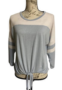 No Boundaries Women’s Scoop Neck Blue/White Stripe Long Sleeve Tie Front Top M